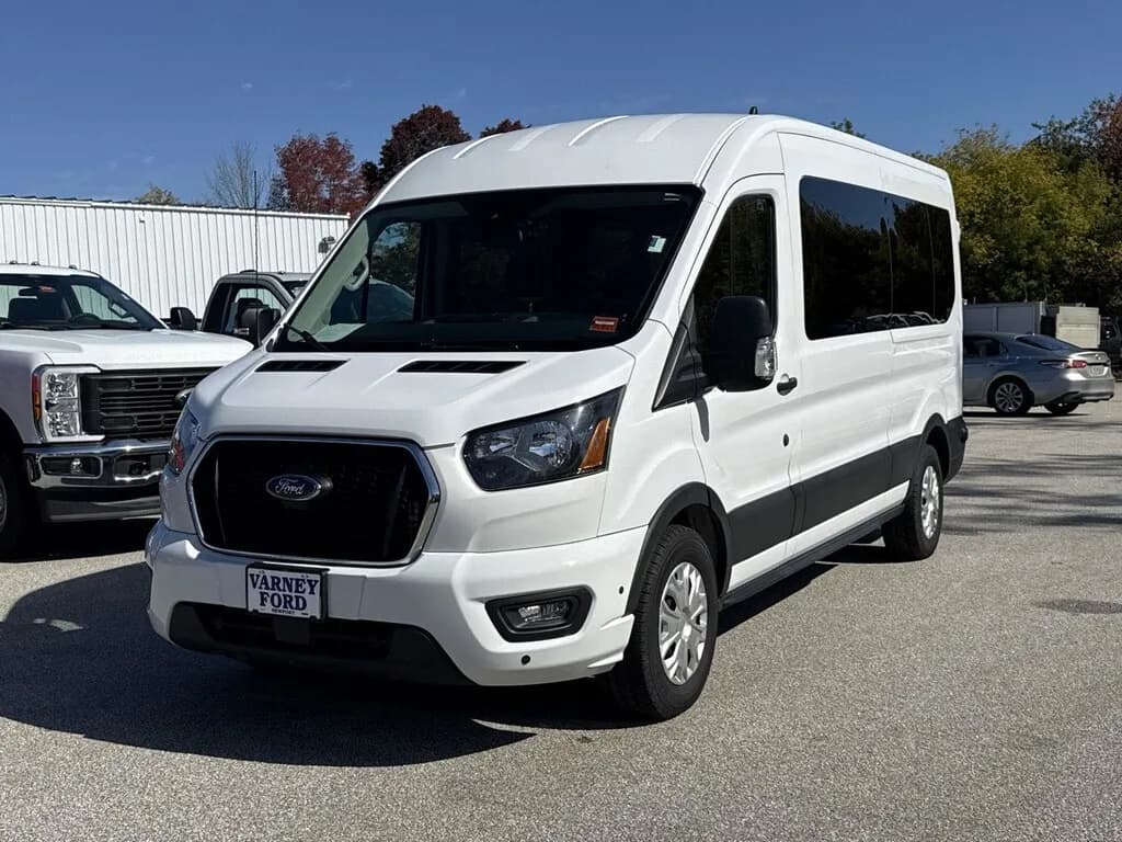 2024 Ford Transit Passenger Wagon - Vans