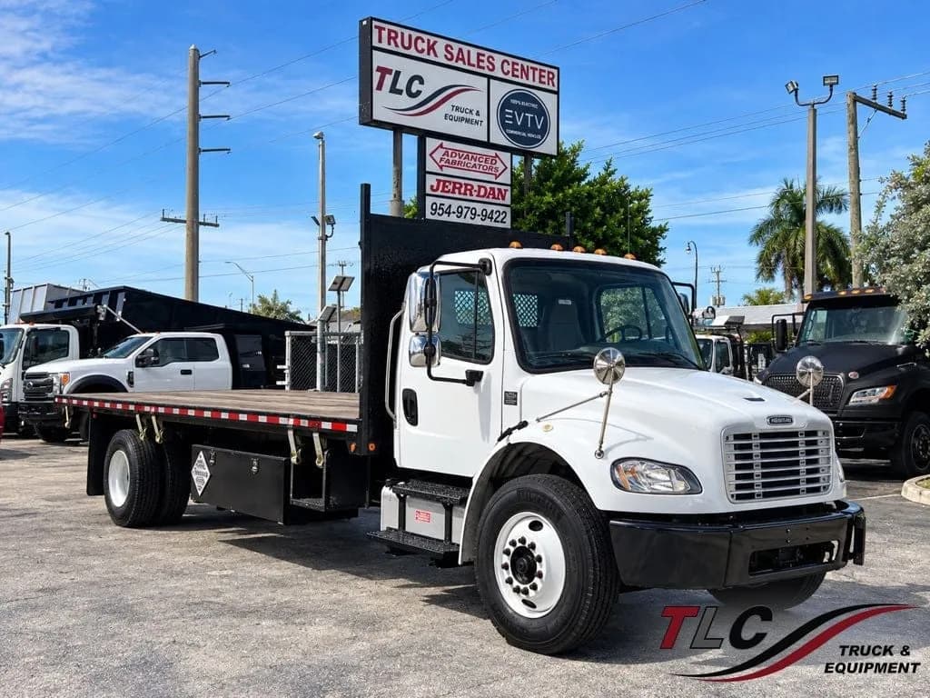 2019 Freightliner Business Class M2 - Flatbed