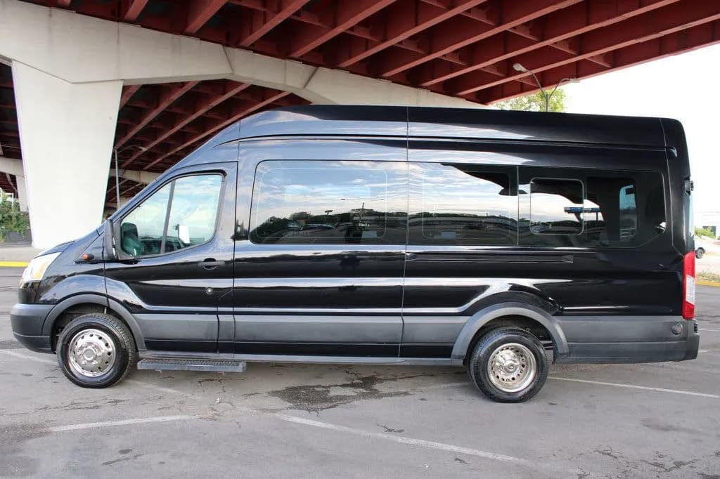 2019 Ford Transit Passenger Wagon T-350 148&quot EL - Vans