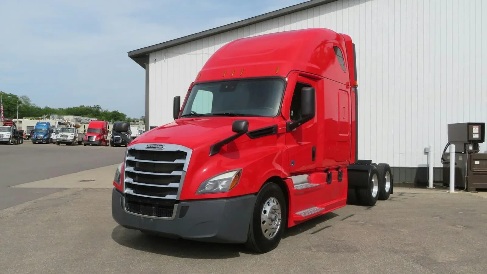 2022 Freightliner Cascadia - Sleeper