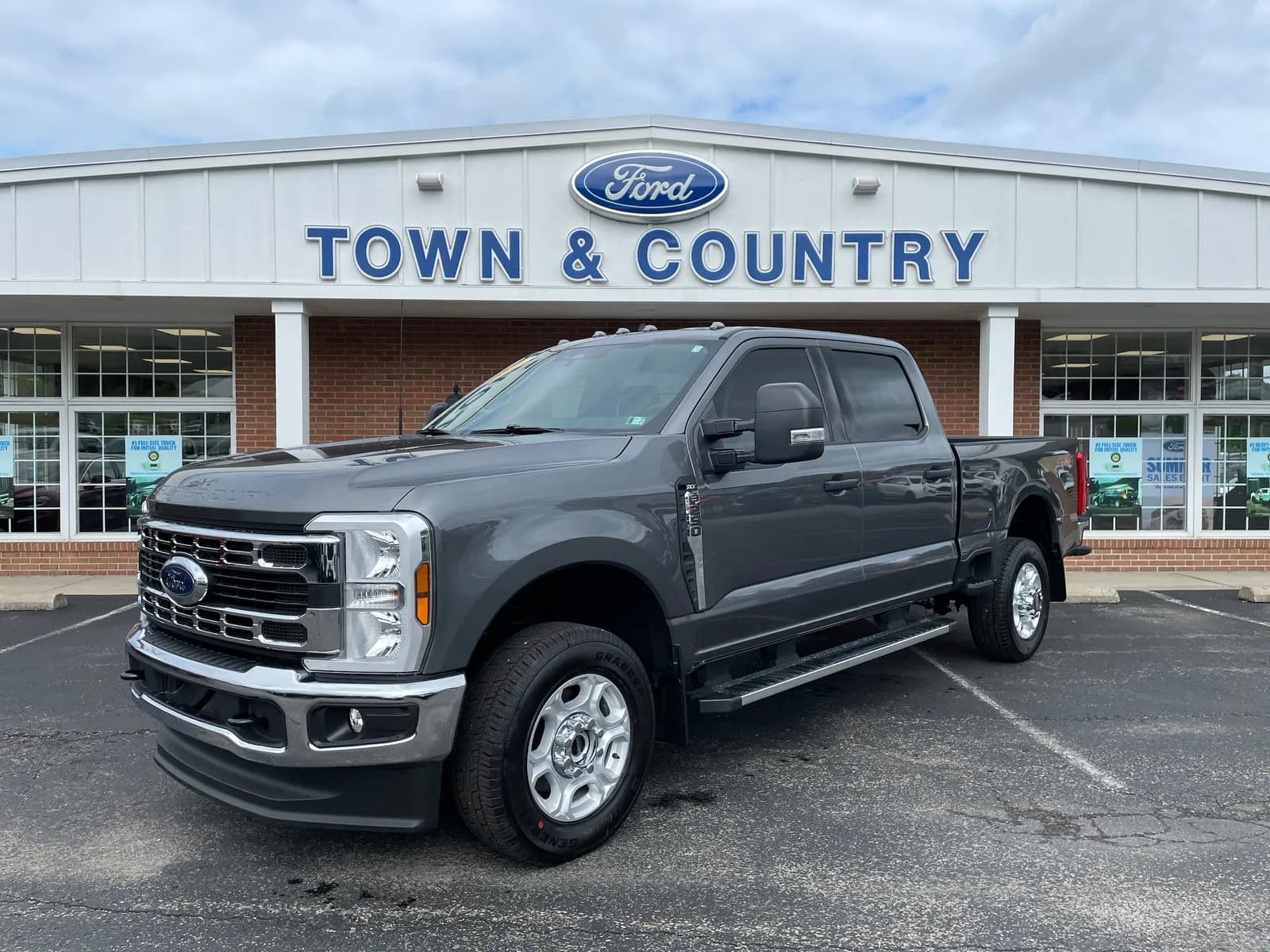 2025 Ford F-250