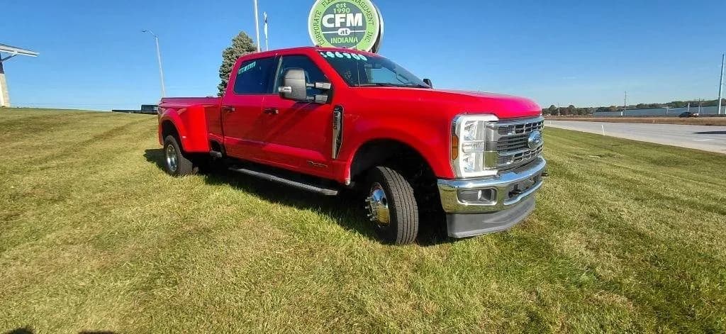 2025 Ford F-350 SD XL Crew Cab Long Bed - Pickup