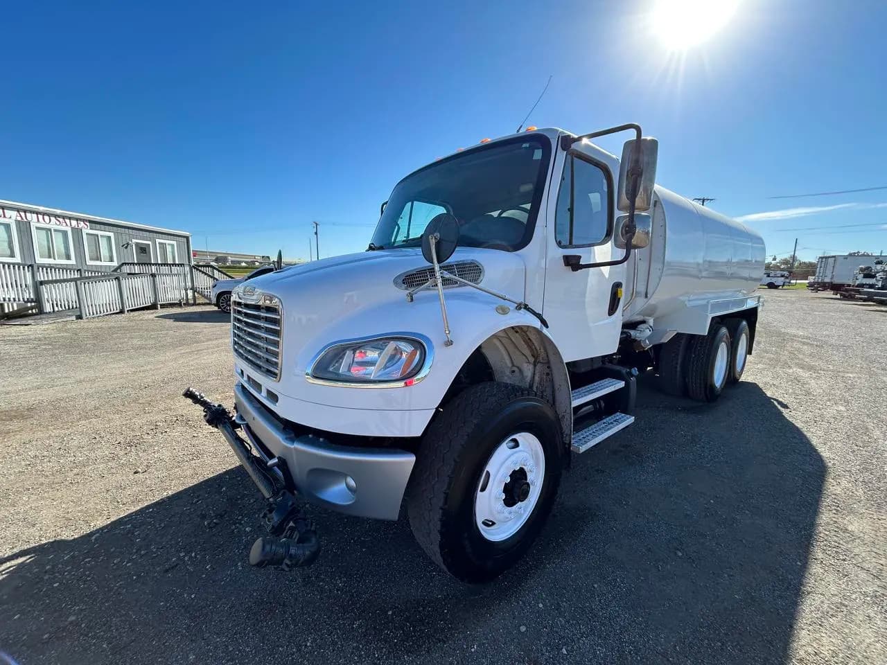 2019 Freightliner M2