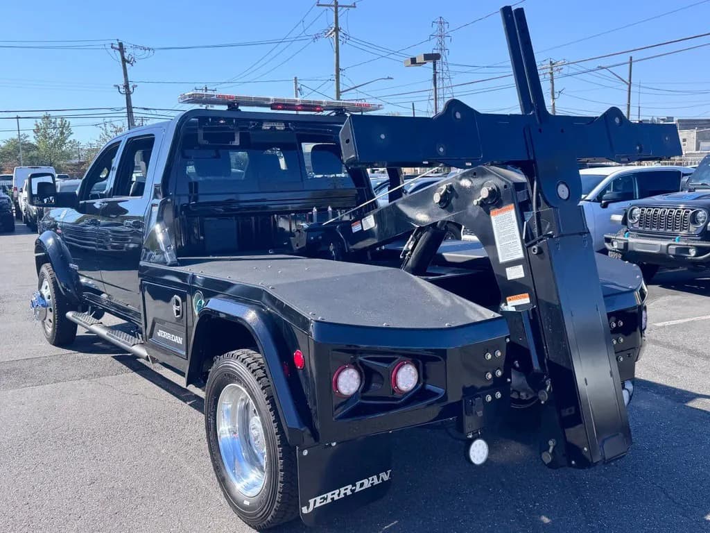 2025 Ram 5500 Crew Cab - Chassis
