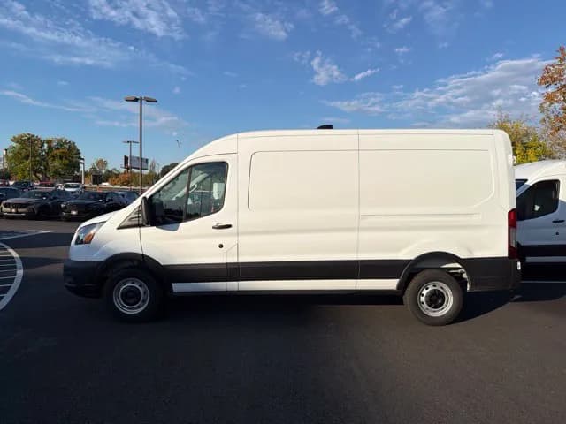 2027 Ford Transit 250 - Vans