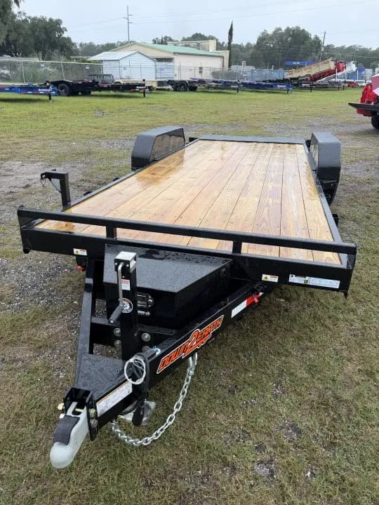 2027 TRIPLE CROWN TRAILERS, INC Triple Crown Trailers, Inc - Car Hauler Trucks