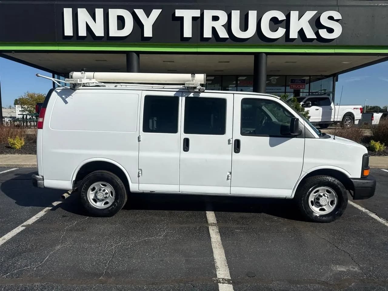 2013 Chevrolet Express 2500 - Vans