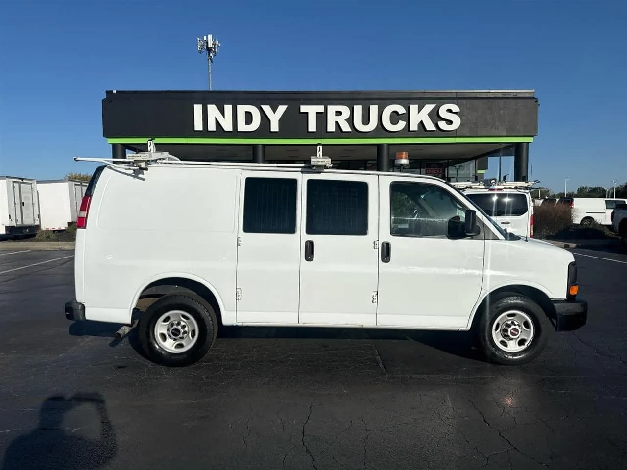 2014 GMC Savana 2500 - Vans