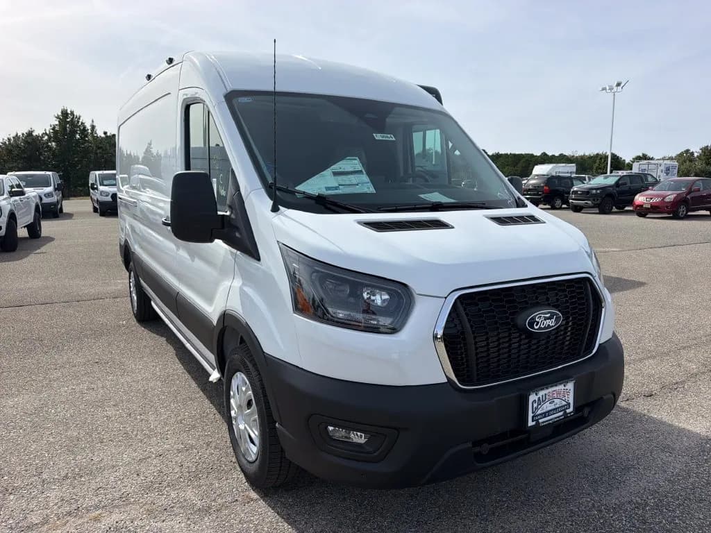 2027 Ford Transit 250 - Vans