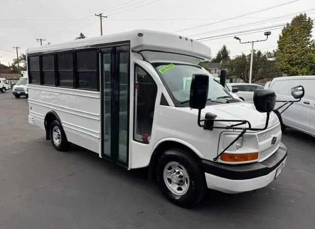 2013 Chevrolet Express 3500 **COLLINS BUS** - Box