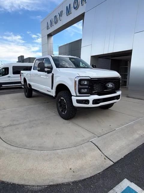 2027 Ford F-250 Crew Cab - Pickup