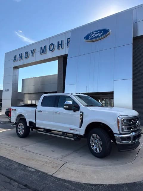 2027 Ford F-350 Crew Cab - Pickup