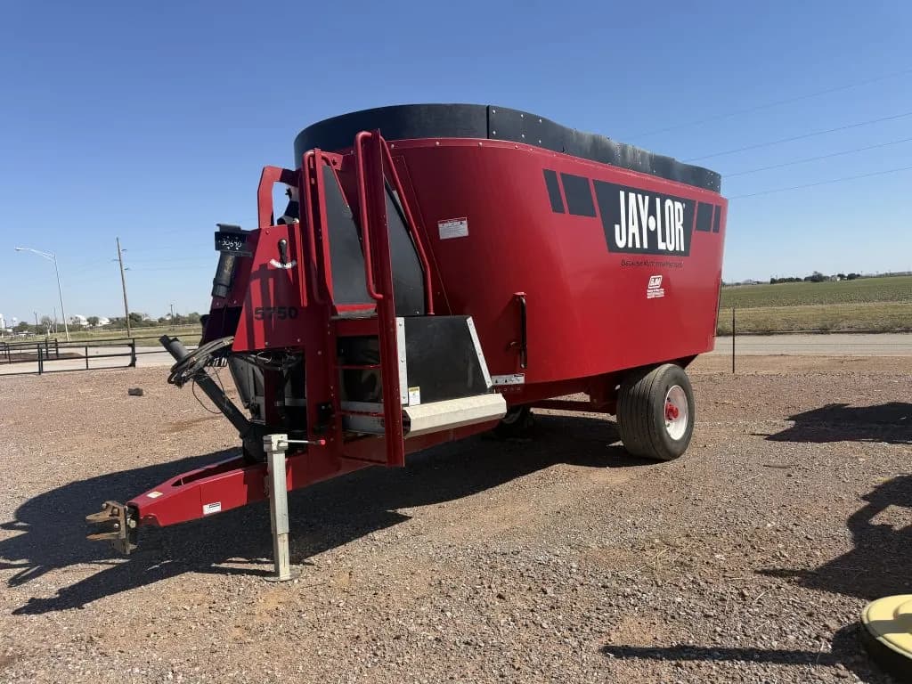2024 Jaylor 5750 - Mixer