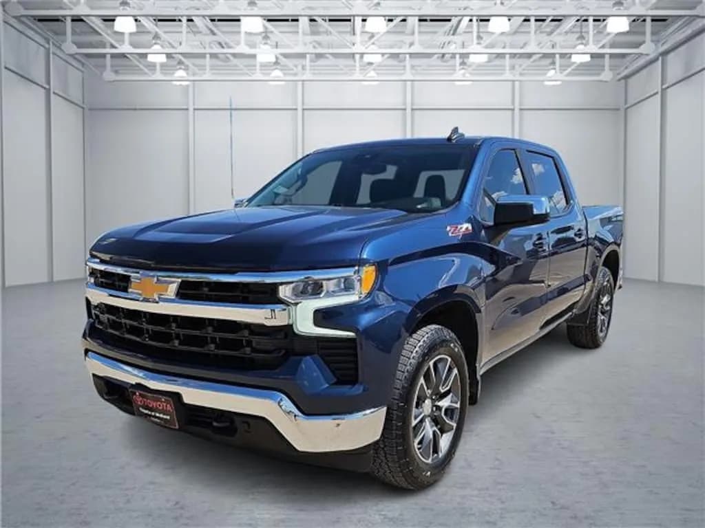 2023 Chevrolet Silverado 1500 - Box