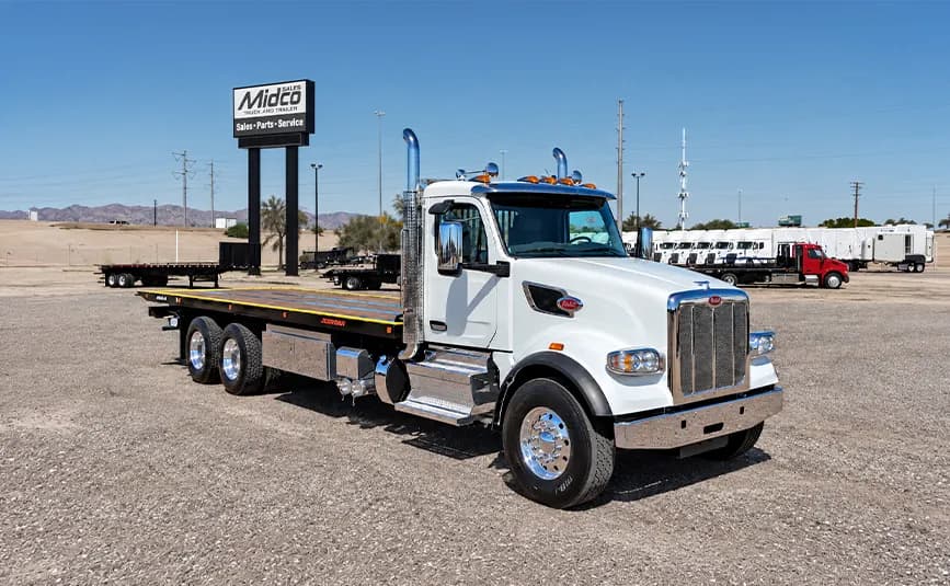 2027 Peterbilt 567