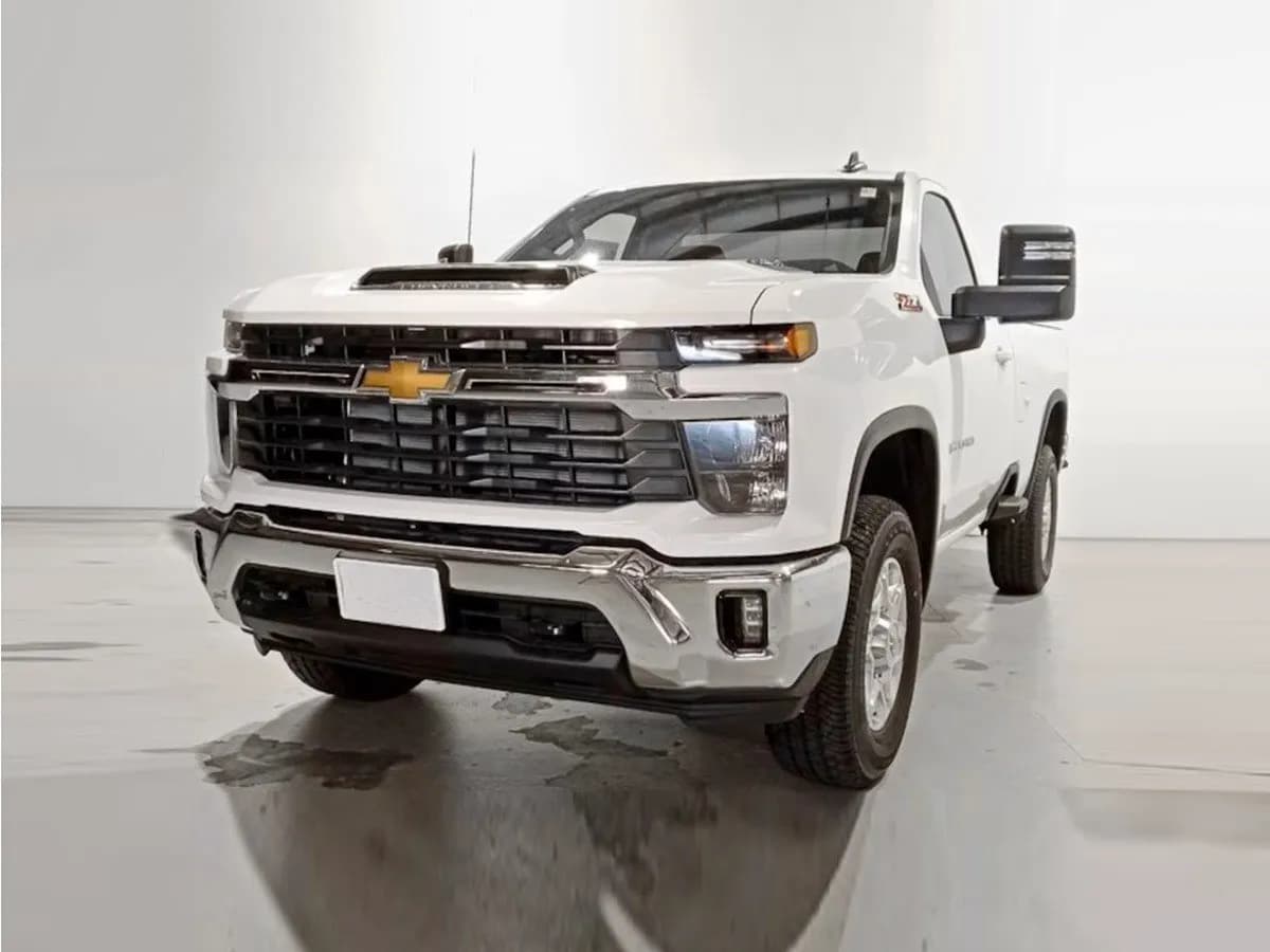 2026 Chevrolet Silverado 3500HD - Chassis