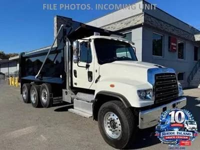 2027 Freightliner 114SD - Dump