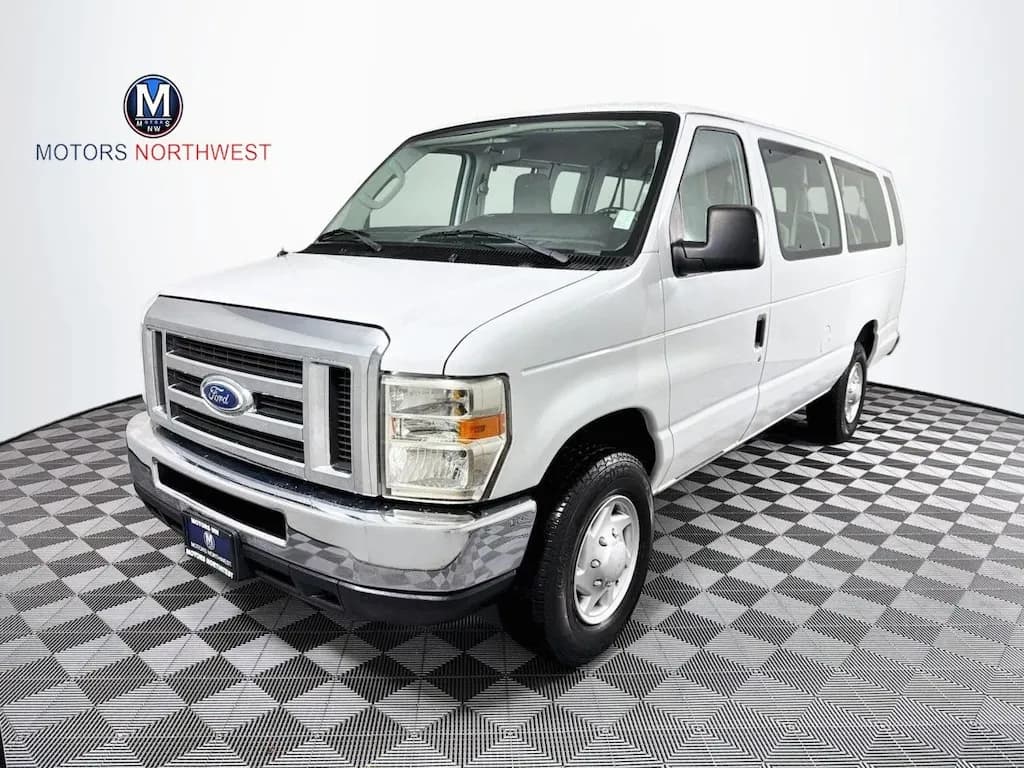 2014 Ford E-350 Super Duty XLT - Vans