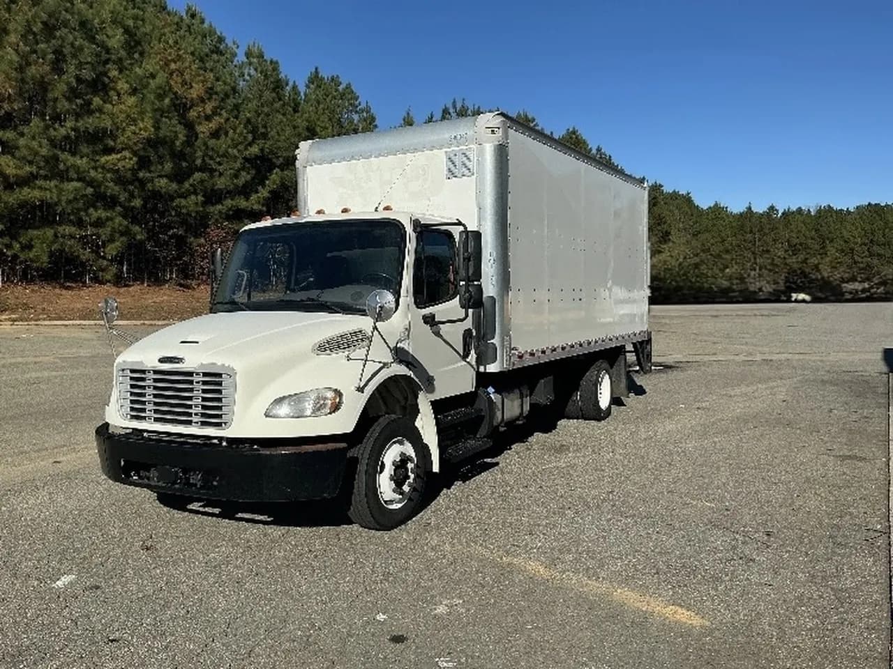 2019 Freightliner M2 - Box