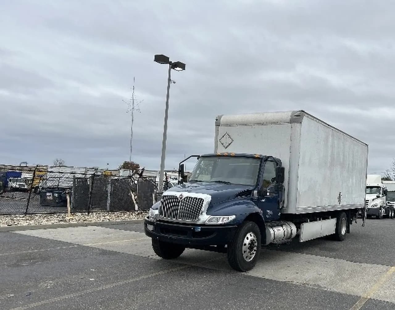 2022 International MV607 - Box