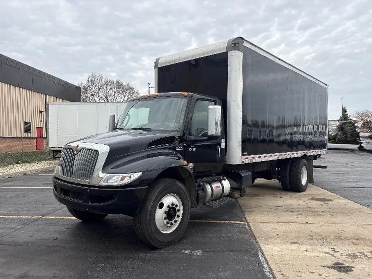 2020 International MV607 - Box