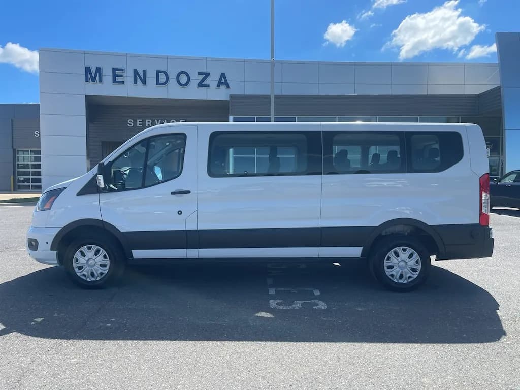 2024 Ford Transit Wagon - Vans