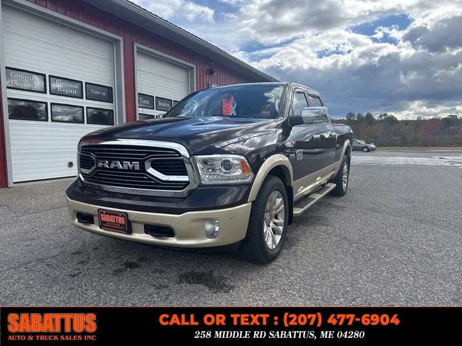 2017 Ram 1500 Longhorn - Pickup