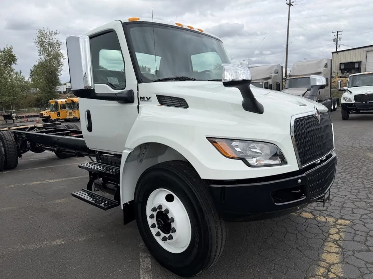 2027 International MV607 SBA