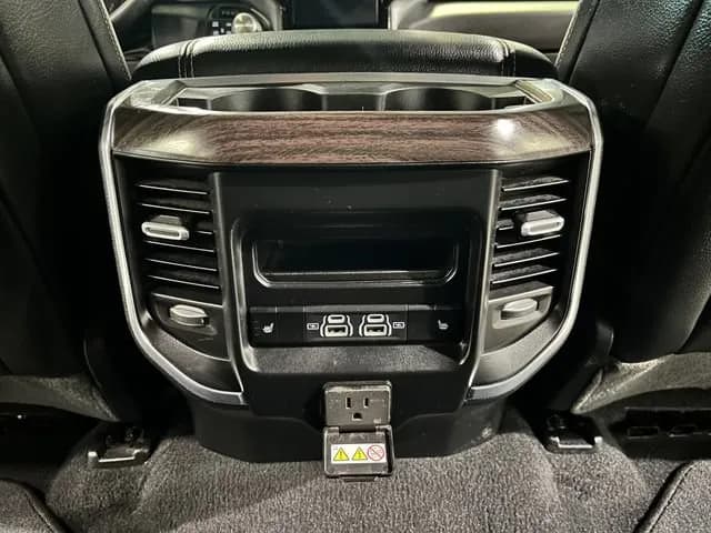 2025 Ram 1500 - Pickup