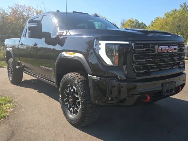 2025 GMC Sierra 2500 Crew Cab - Pickup
