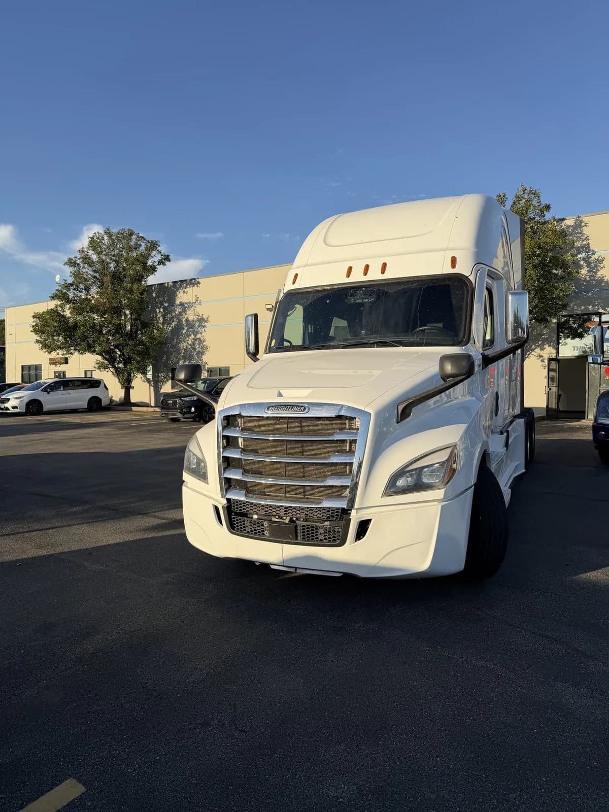 2024 Freightliner Cascadia - Sleeper