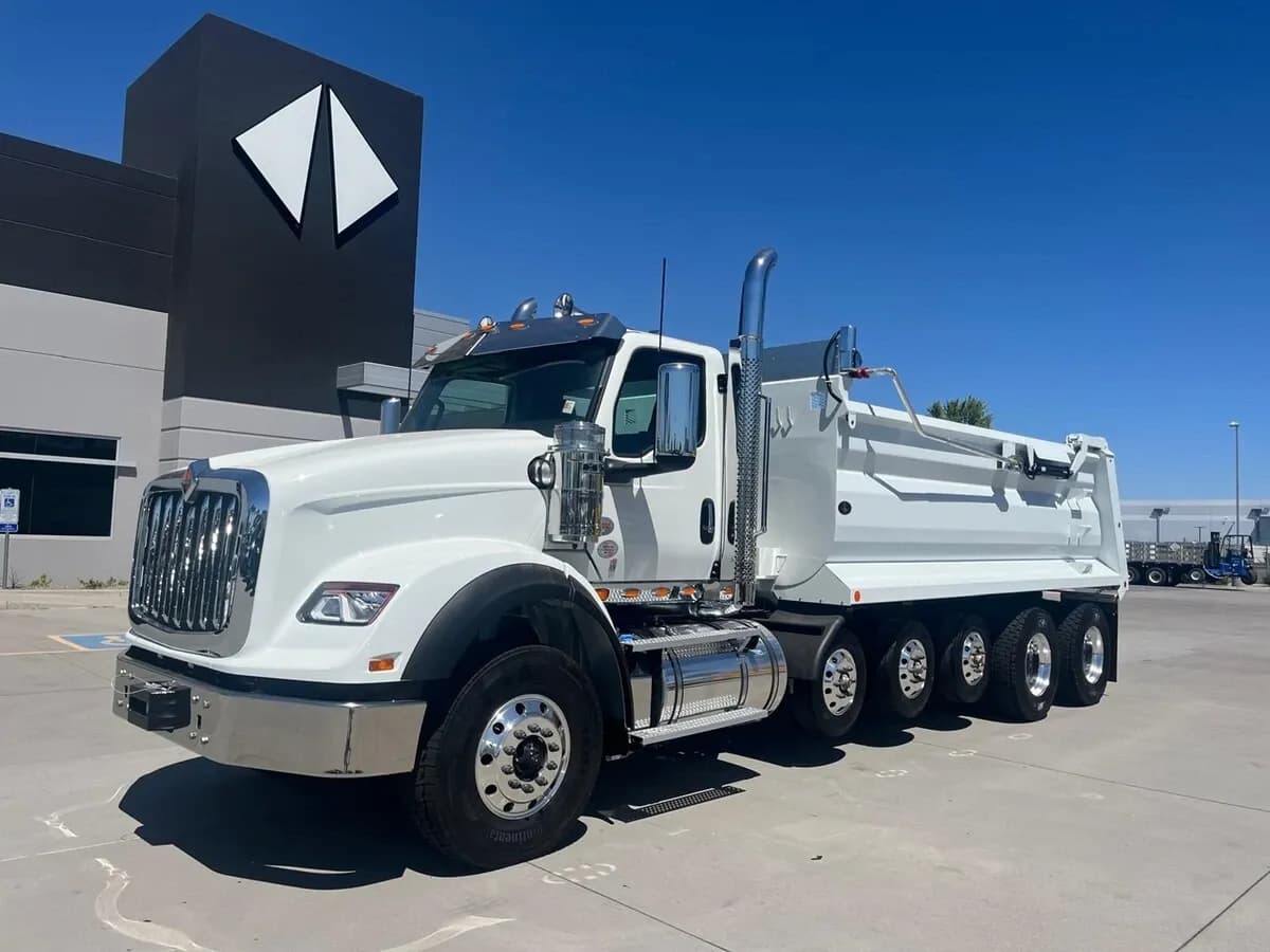 2026 International HX620 SBA