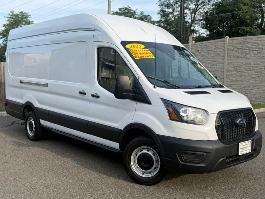 2025 Ford Transit Cargo Van Khapheide Partition/T-250 148" EL - Vans