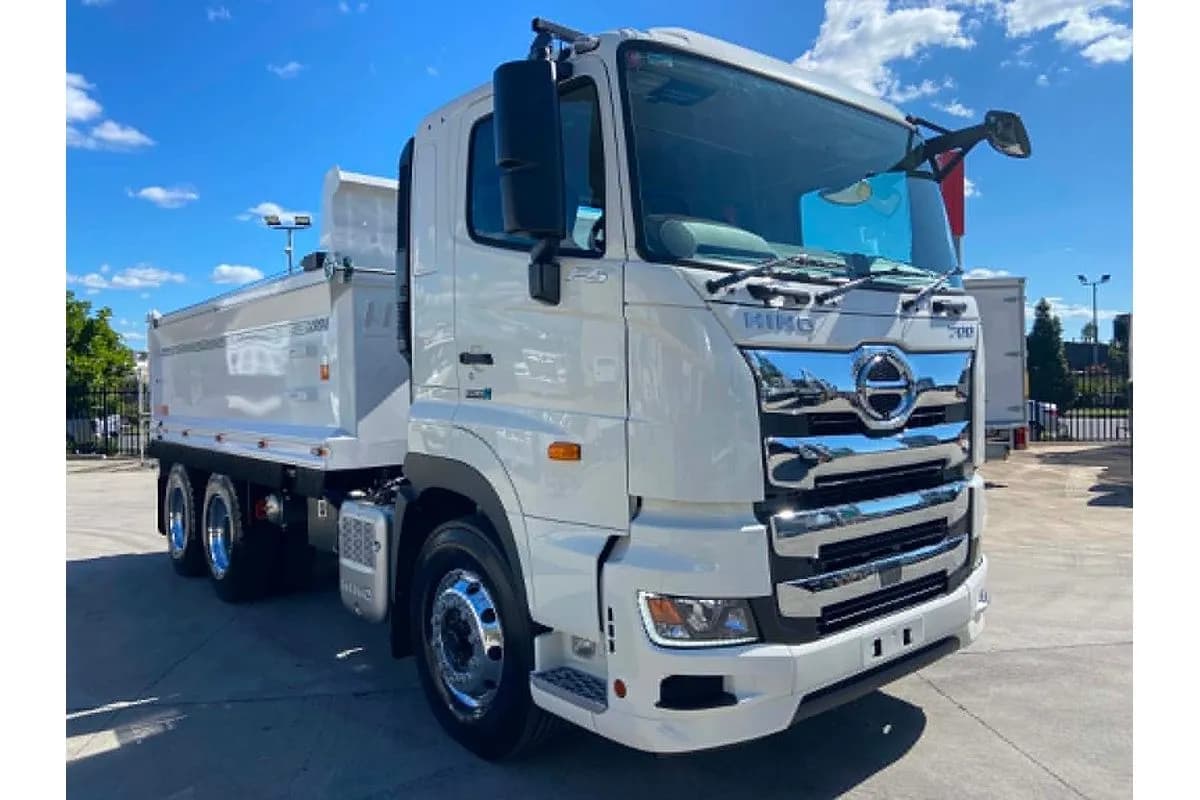 2026 Hino 700 Series - Plow Trucks / Spreader Trucks