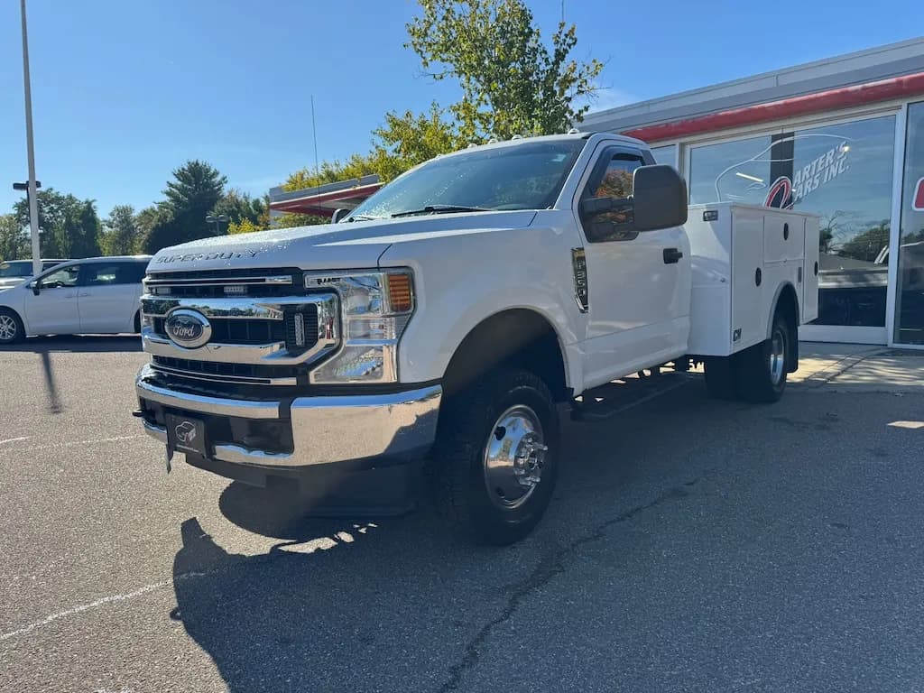 2021 Ford F-350 Chassis - Chassis