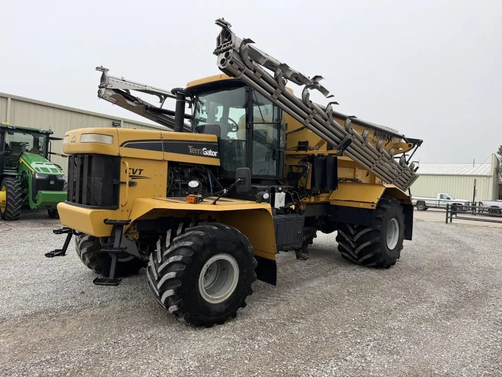 2013 Ag 8400