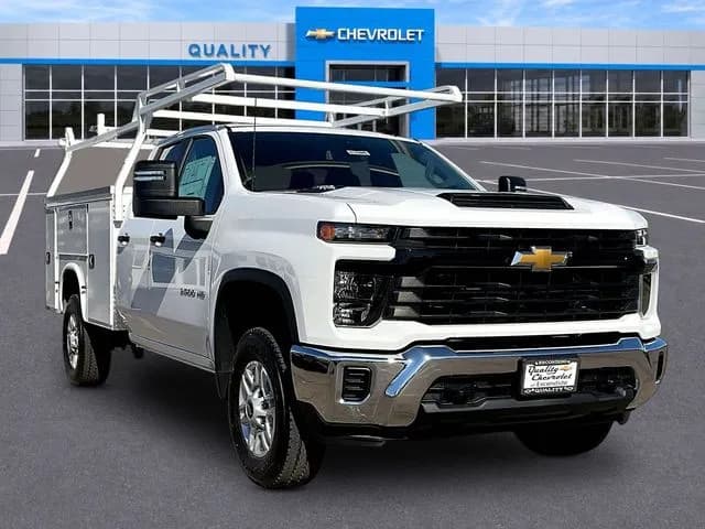 2026 Chevrolet Silverado 2500 - Service