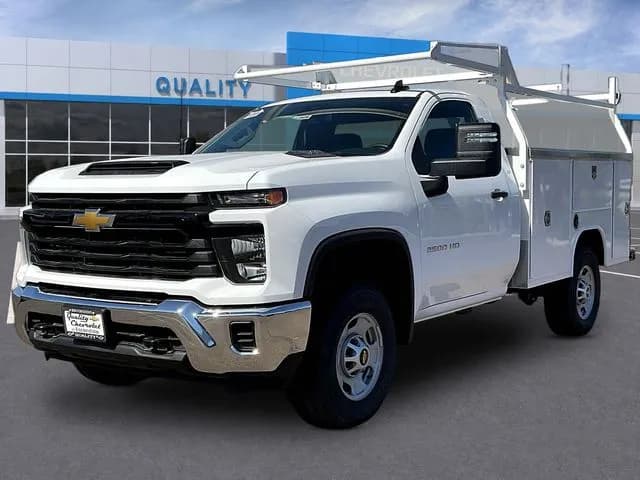 2026 Chevrolet Silverado 2500 - Service