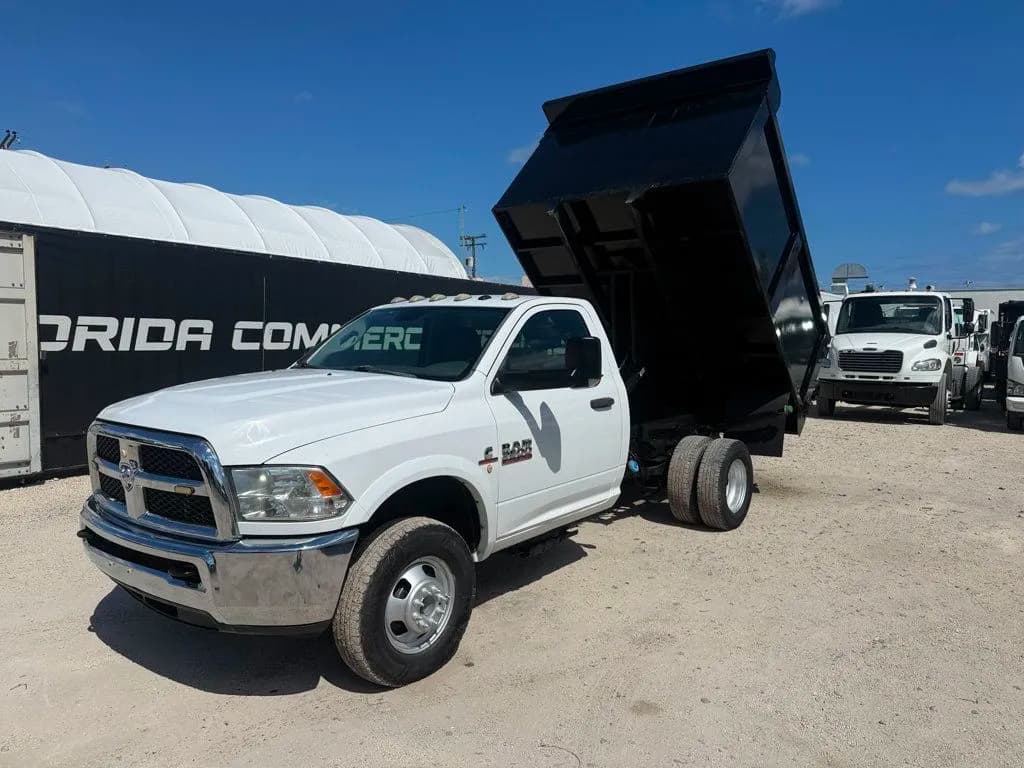 2015 Ram 3500 - Dump