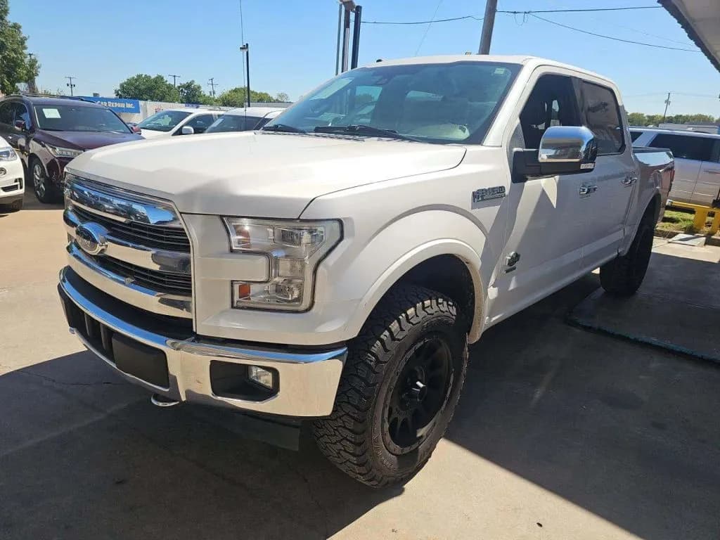 2017 Ford F150 SuperCrew Cab - Pickup