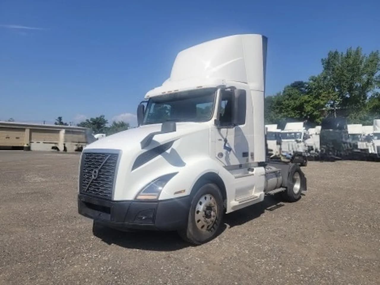 2019 Volvo VNL Single Axle Daycab - Day Cab
