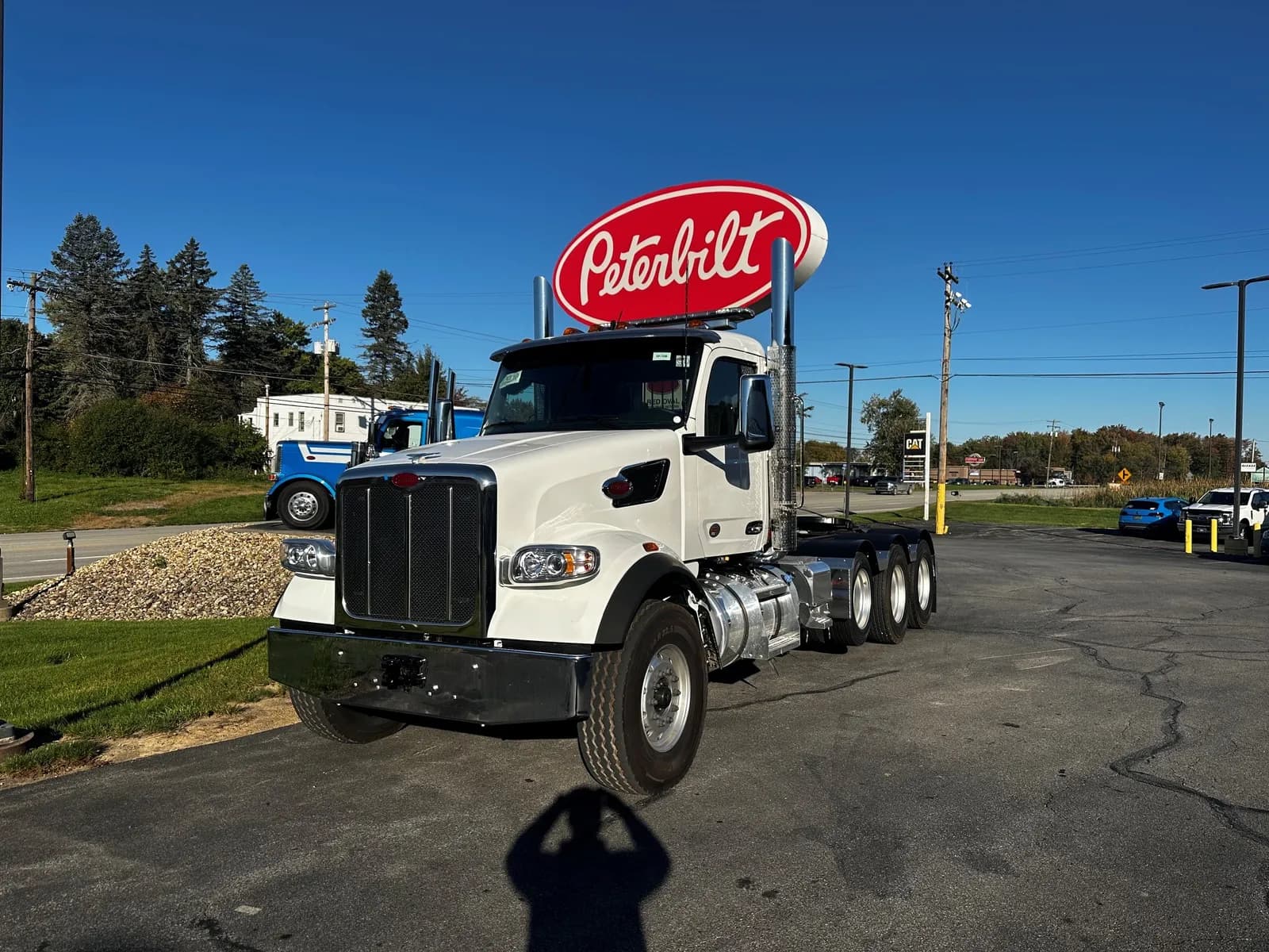 2027 PETERBILT 567