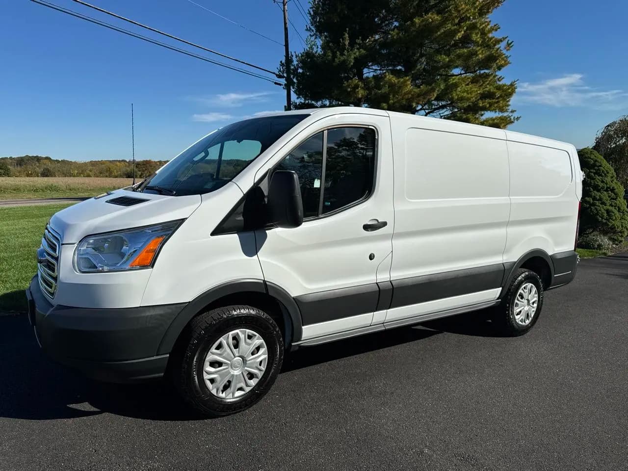 2017 Ford Transit Van T-350 130" Low Rf 9500 - Vans