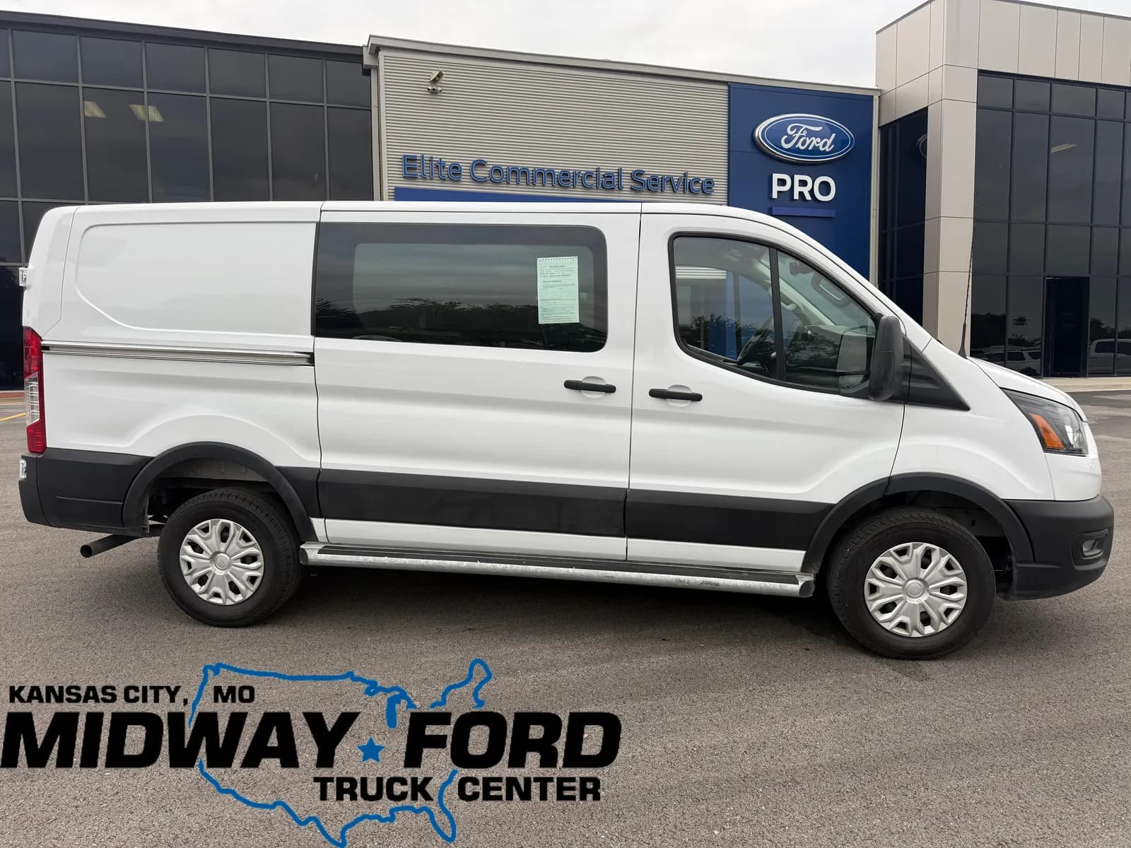 2025 Ford Transit-250 Cargo - Vans