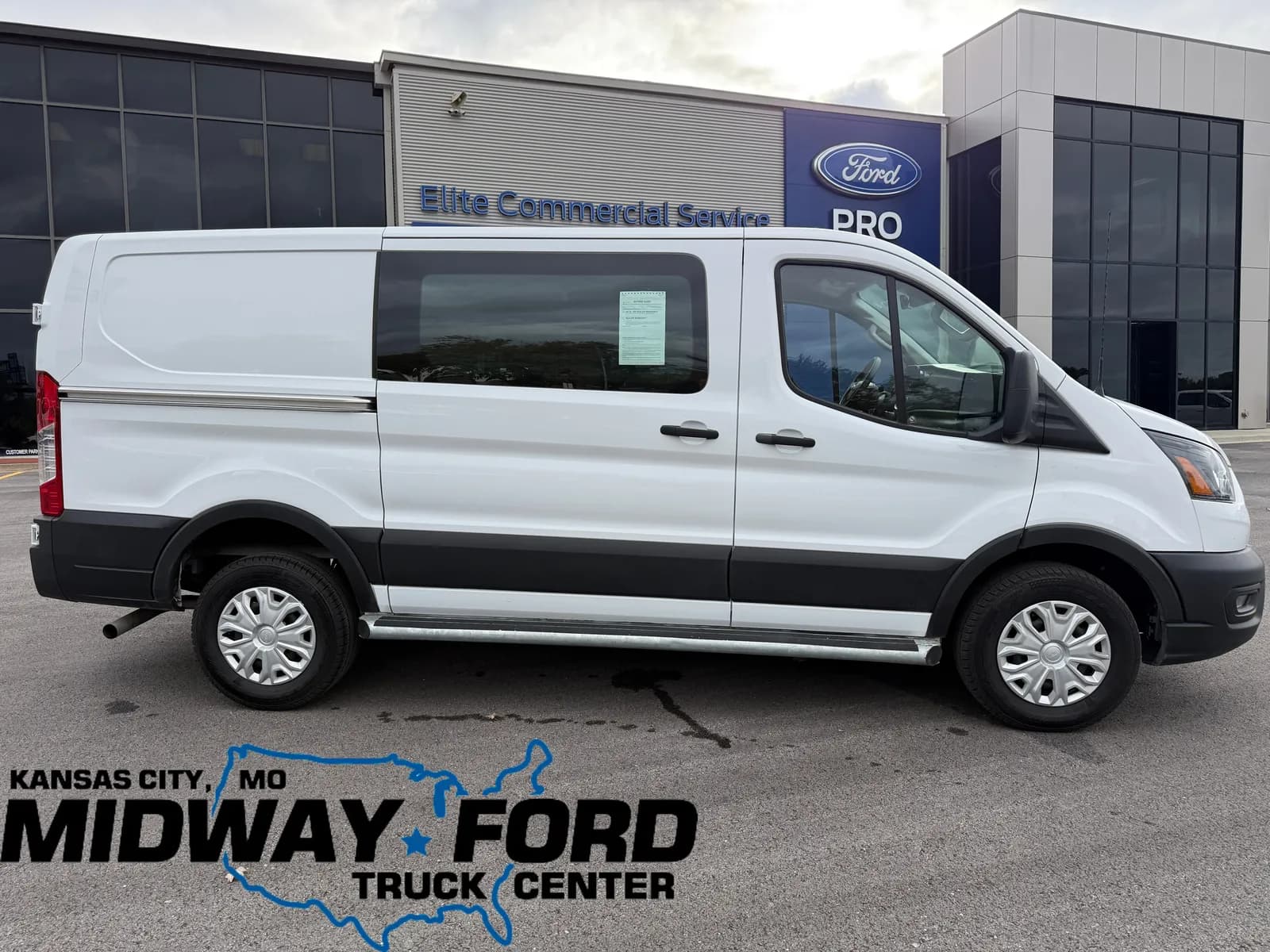 2025 Ford Transit-250 Cargo - Vans