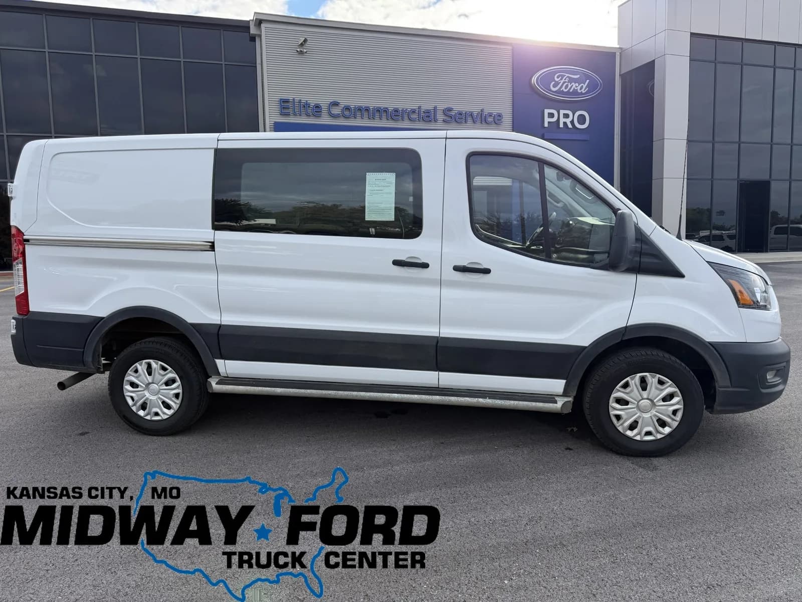 2025 Ford Transit-250 Cargo - Vans