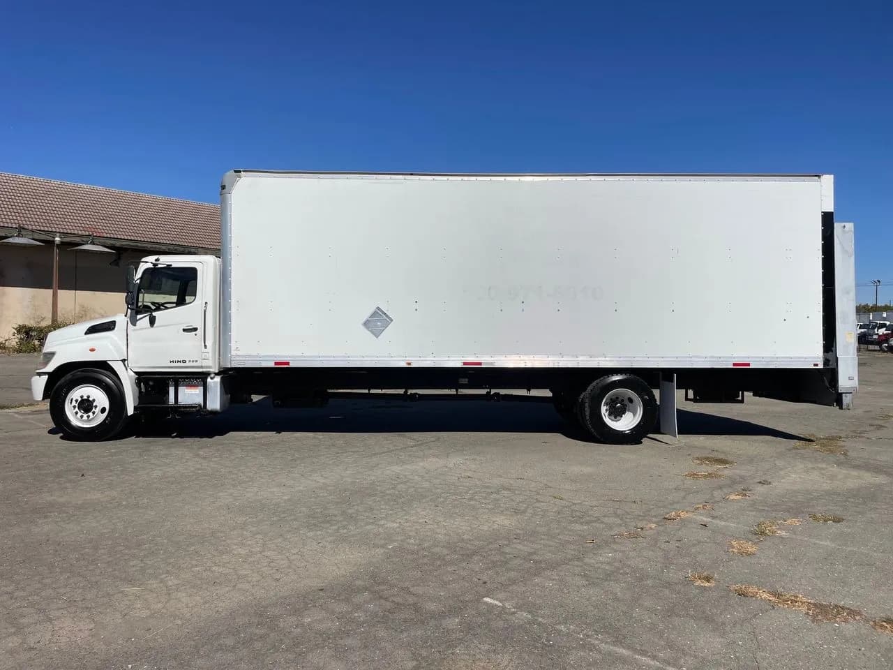 2019 Hino 338 - Chassis