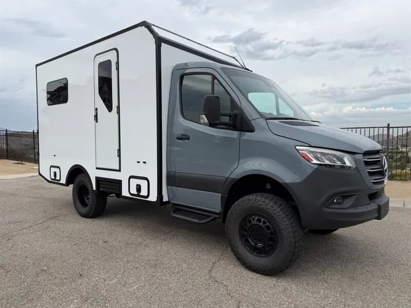 2024 Mercedes-Benz Sprinter 3500XD - Chassis