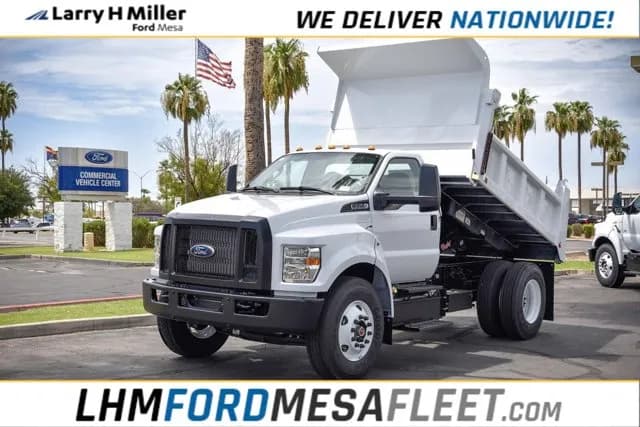 2025 Ford F-750 Super Duty - Dump