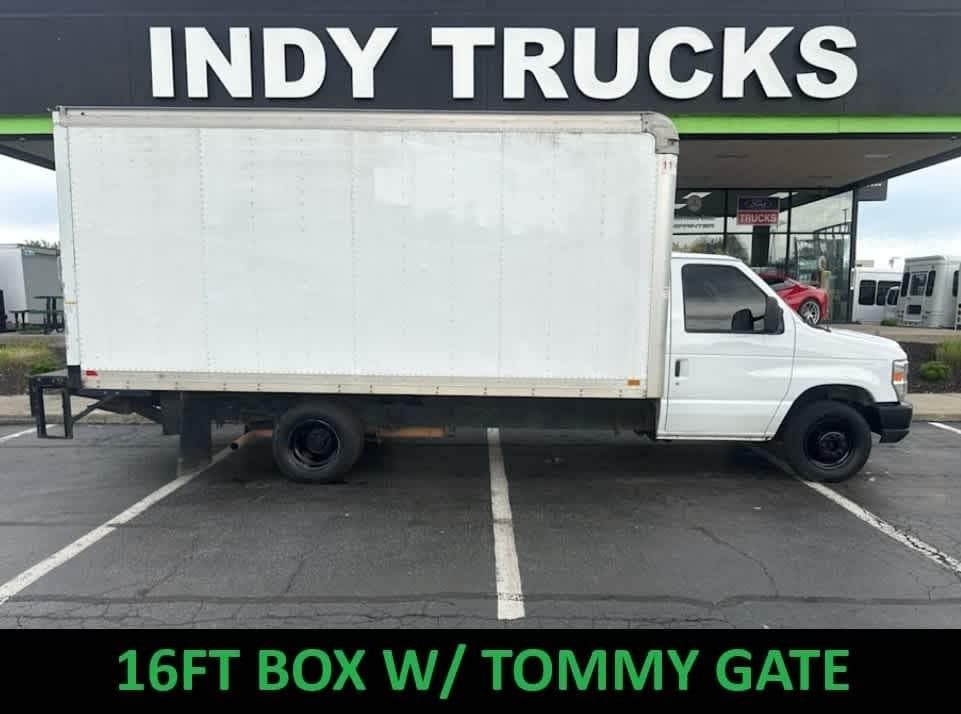 2019 Ford E-Series - Box
